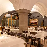 Grauer Baer Hotel
