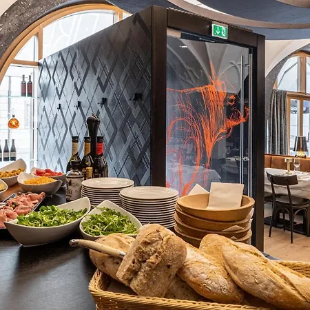 Grauer Baer Hotel