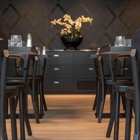 Grauer Baer Hotel