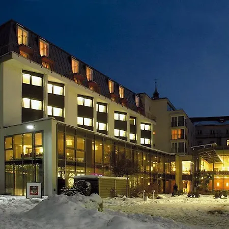 Grauer Baer Otel 4*